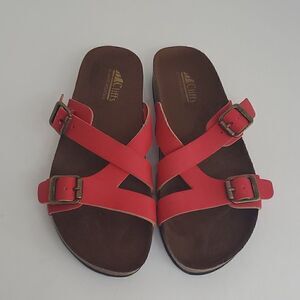 Cliffs by White Mountain Gionna Size 8 Red Comfort Sandals Crisscross Straps